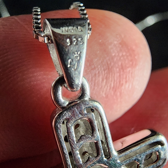 Real White And Blue Diamonds Necklace - Picture 8 of 12